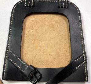 M31 SHOVEL CARRY COVER CLOSED BACK-BLACK LEATHER