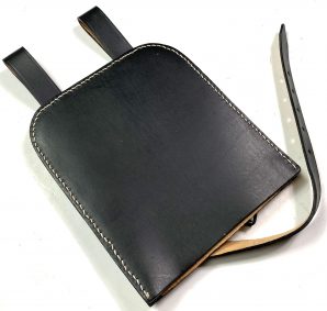 M31 SHOVEL CARRY COVER CLOSED BACK-BLACK LEATHER