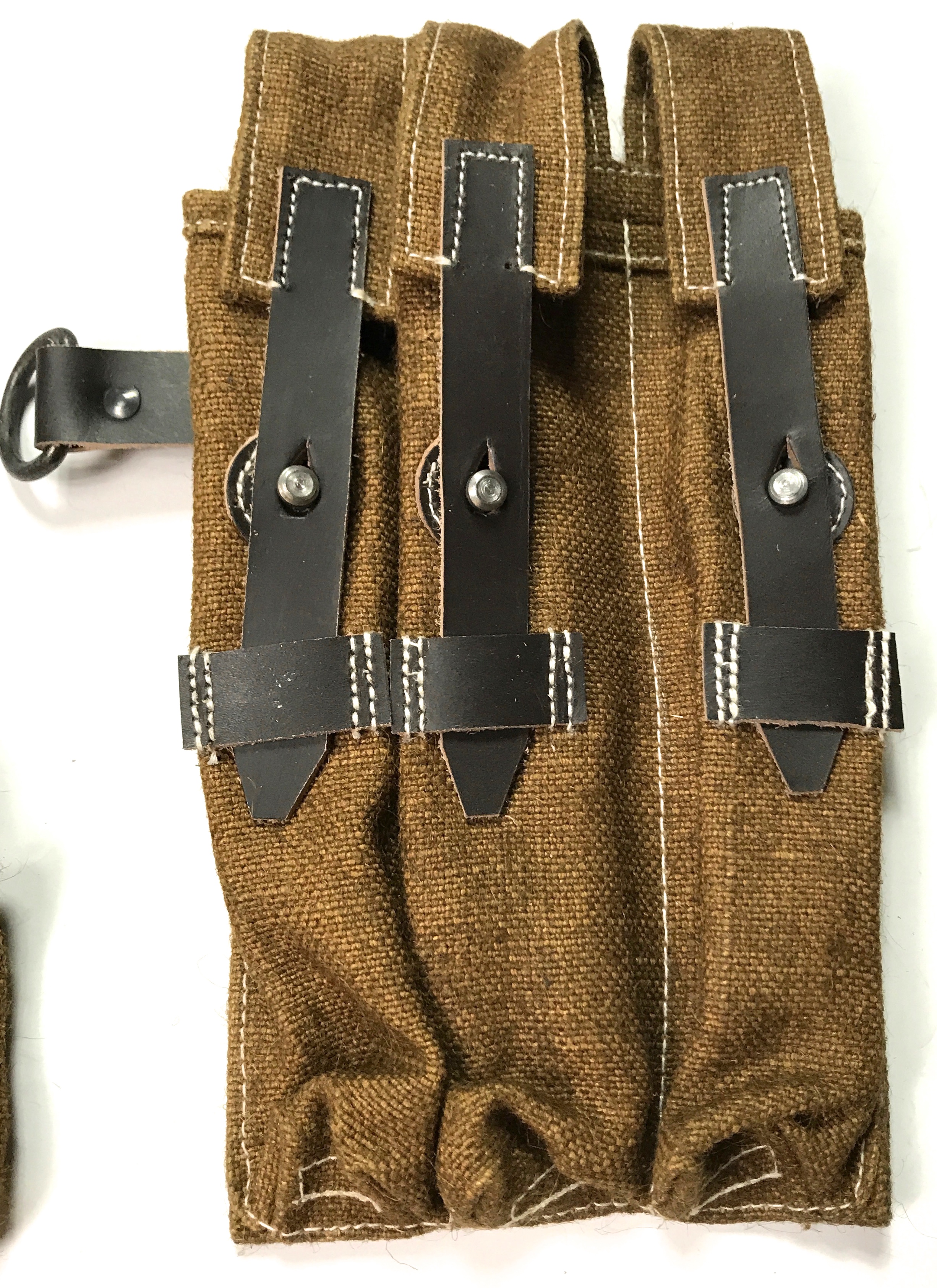 MP40 AMMO POUCHES -LATE WAR VERSION | Man The Line