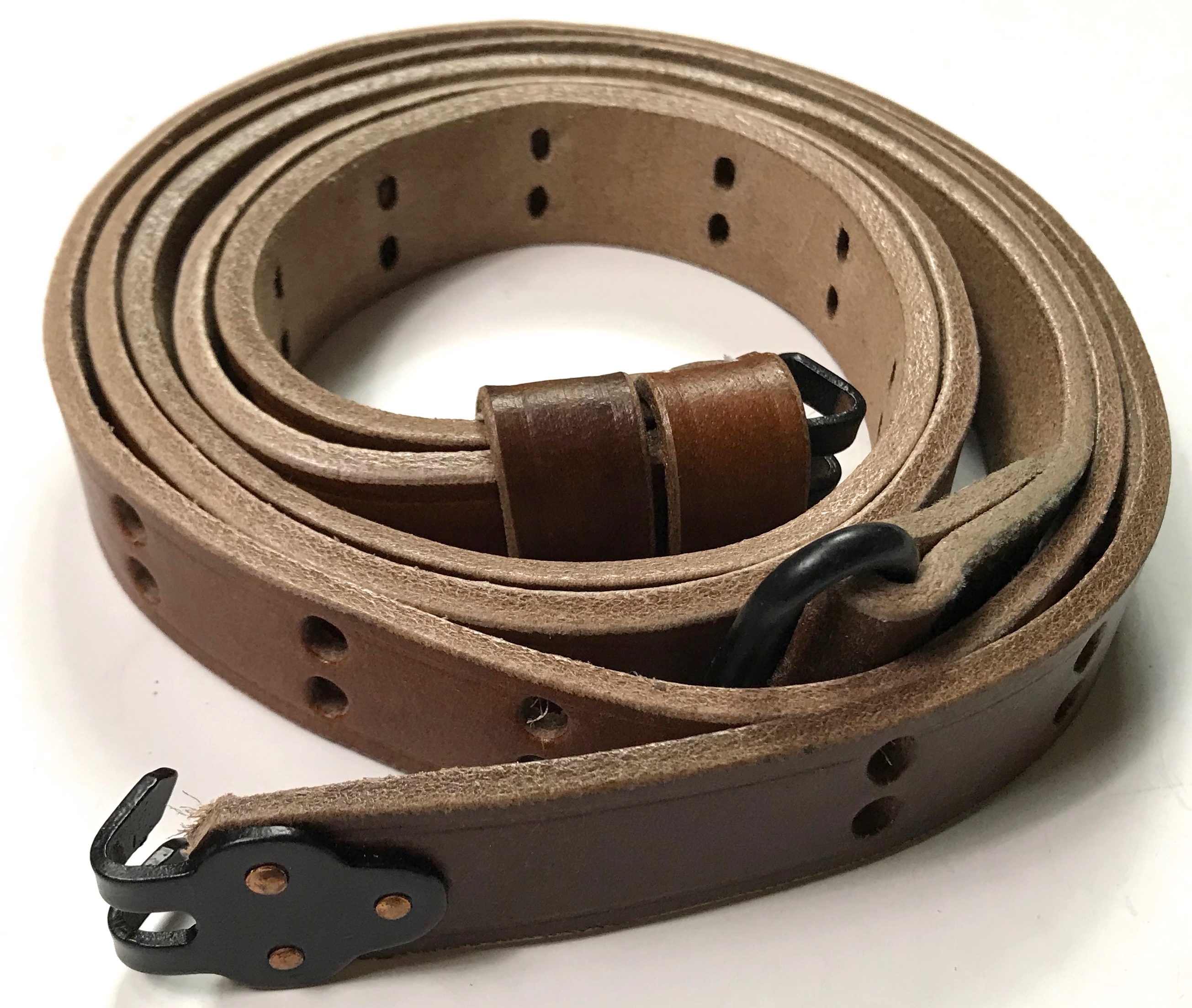 M1907 LEATHER RIFLE SLING-BLACK HARDWARE, 1 INCH VERSION | Man The Line