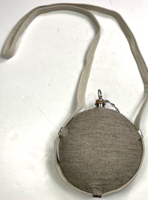 STEEL ROUND CANTEEN-JEAN WOOL